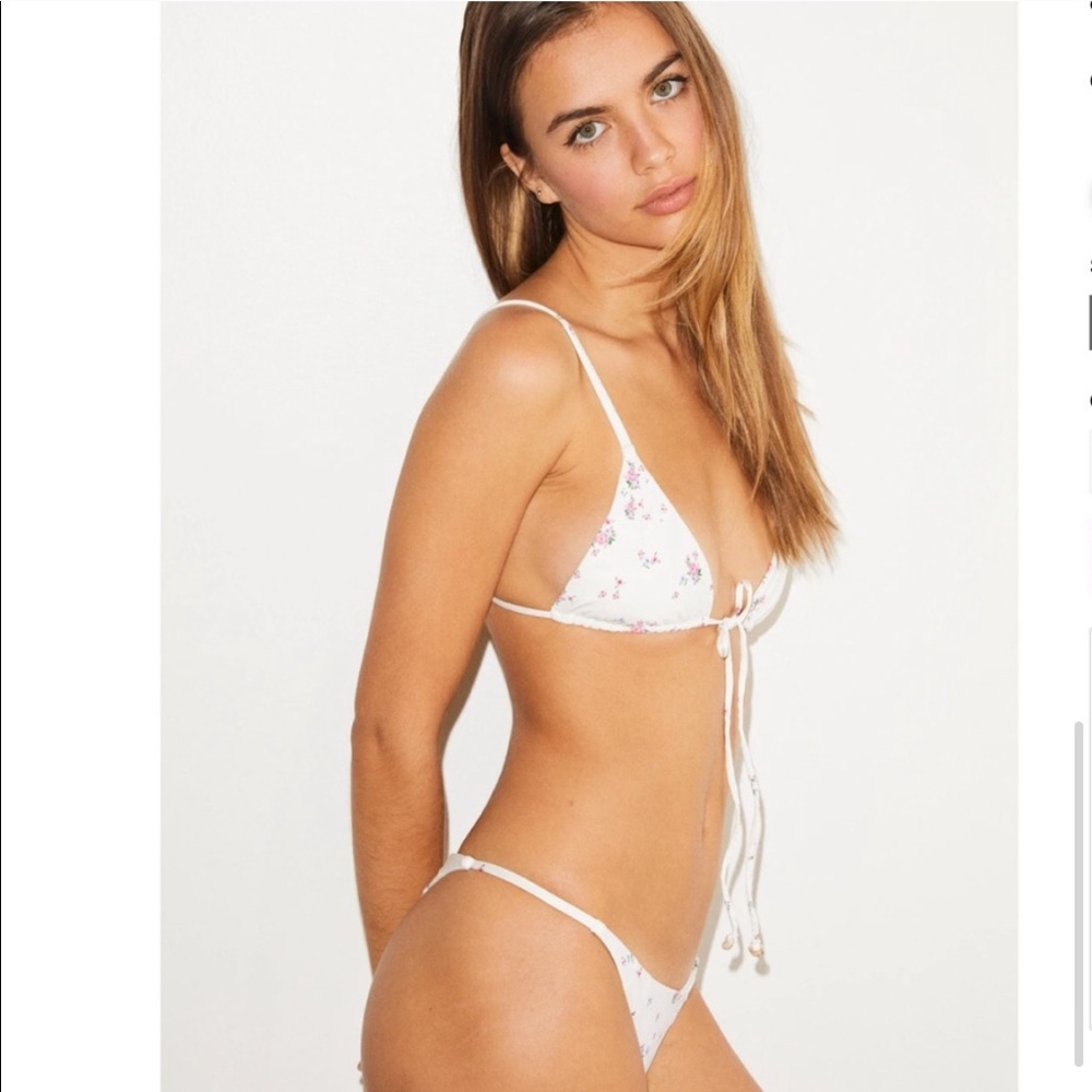 Kasakai AXEL bottom in WHITE nwot
